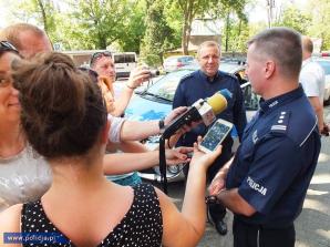 Hybrydowe radiowozy dla opolskiej policji. Średnie spalanie to 3,3 litra na 100 km