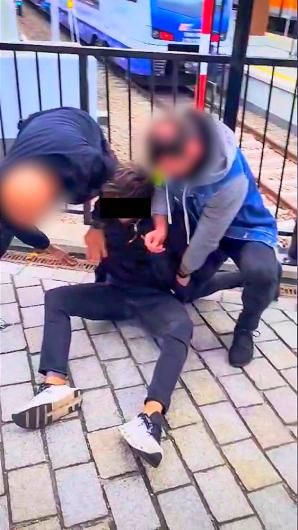 [VIDEO] Poszukiwany od 2019 roku Adam Z. zatrzymany na dworcu w Zakopanem