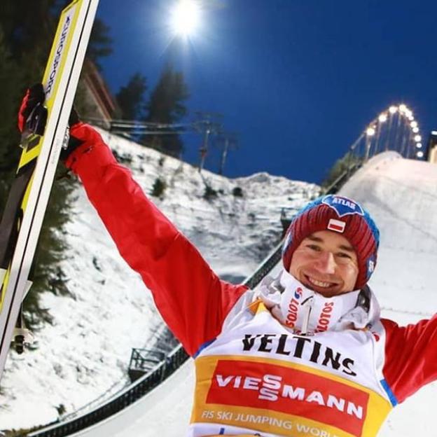 Kamil Stoch rozgromił rywali na skoczni w Fińskim Lahti!