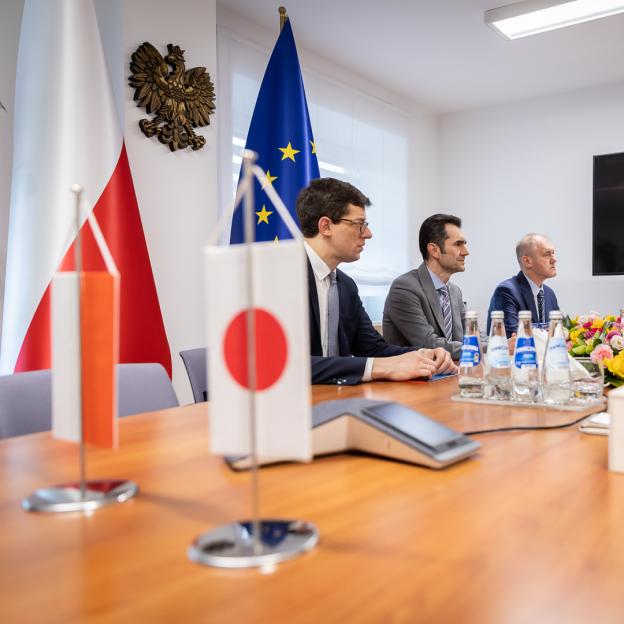 Spotkanie wiceministra infrastruktury Piotra Malepszaka z ambasadorem Japonii