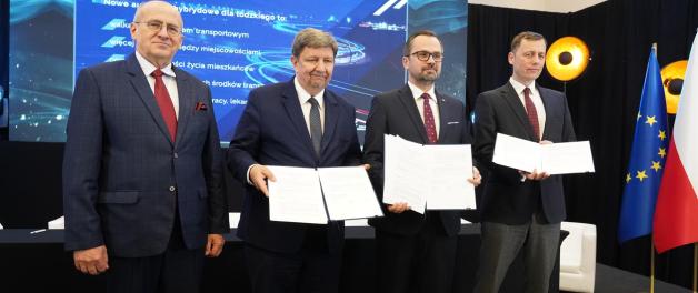 CPK przekaże 10 mln zł na zakup ekologicznych autobusów dla woj. łódzkiego