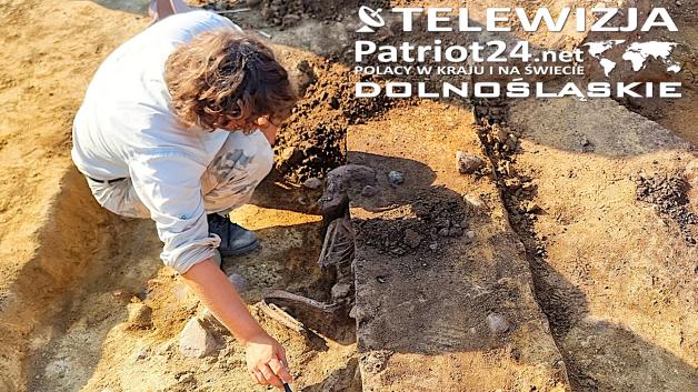 [VIDEO] Budowa S8 odsłania historię! Archeolodzy odkryli szkielety sprzed 3 tysięcy lat